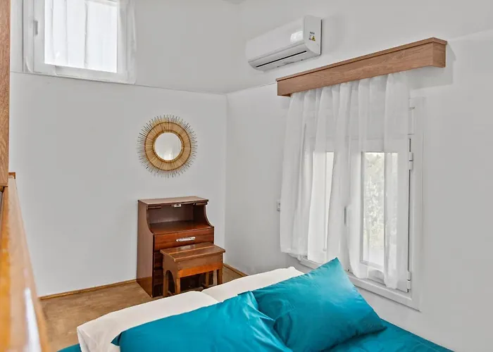 Alonia Traditional House In Malona Malona Village