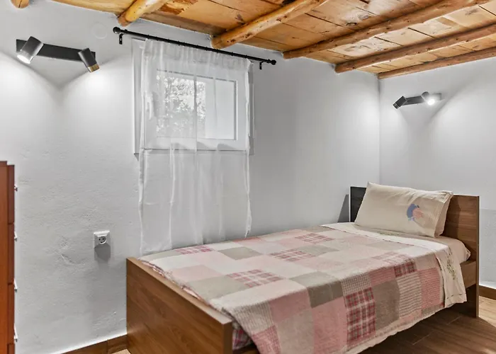 Casa de Férias Alonia Traditional House In Malona