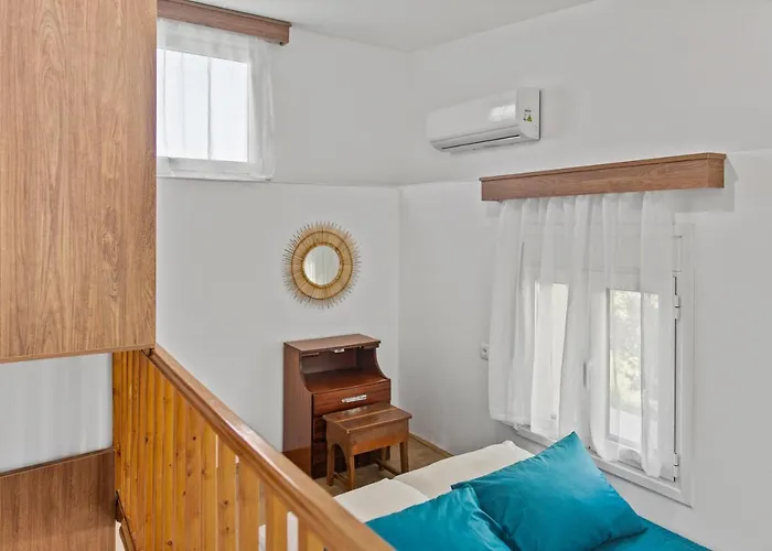 펜션 Alonia Traditional House In Malona *